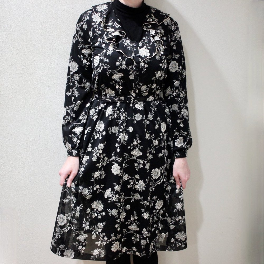 Vintage Ms. Sugar cottagecore floral prairie dress - Picture 2 of 16